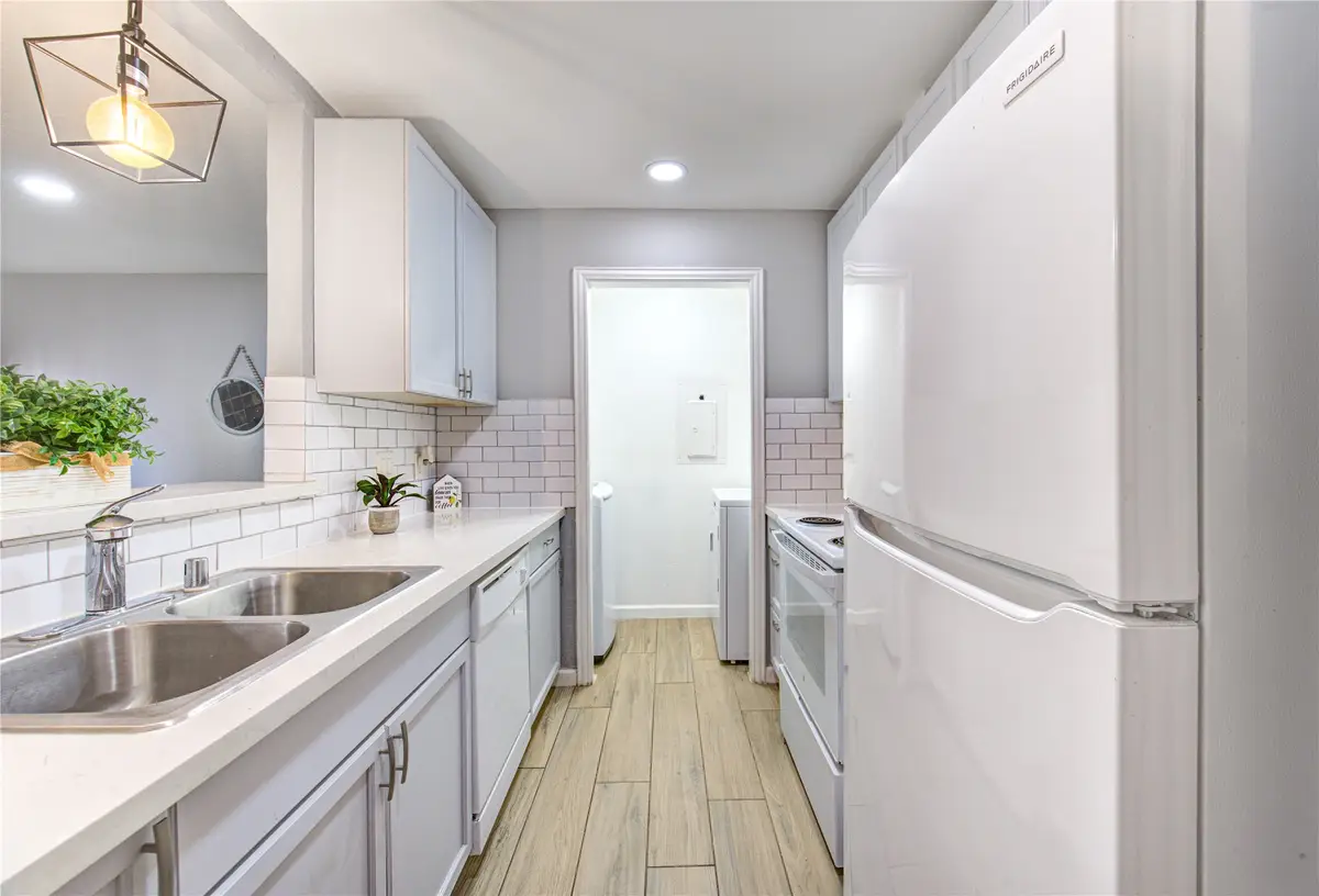 3929 Tanglewilde Street #3929, Houston, TX 77063 - #1