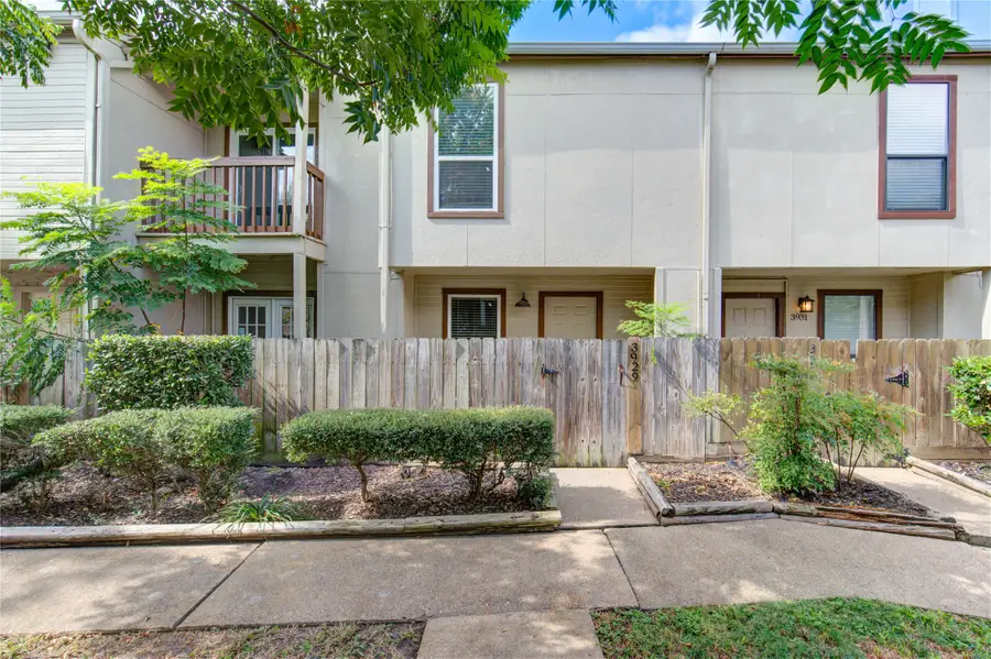 3929 Tanglewilde Street #3929, Houston, TX 77063 - #3