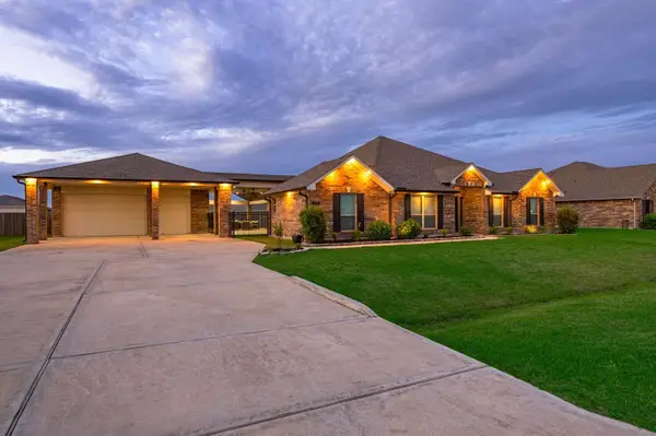 2210 Ninos Drive, League City, TX 77539