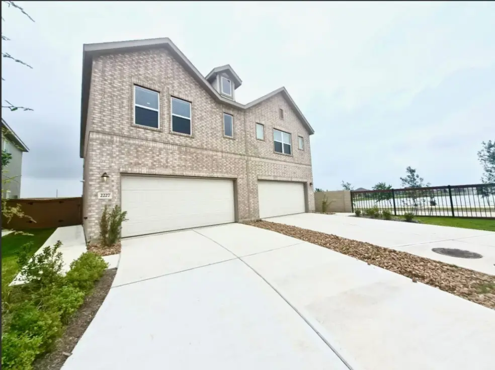 2136 Salinas Drive, Rosharon, TX 77583 - #1