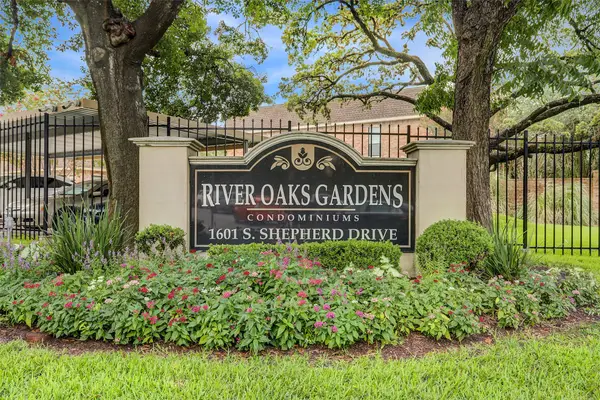 1601 S Shepherd Drive #207, Houston, TX 77019