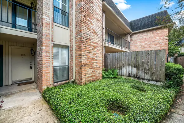 1601 S Shepherd Drive #126, Houston, TX 77019