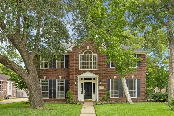 1019 Quiet Glen Court, Sugar Land, TX 77479