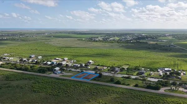 217 Fm 457, Sargent, TX 77414