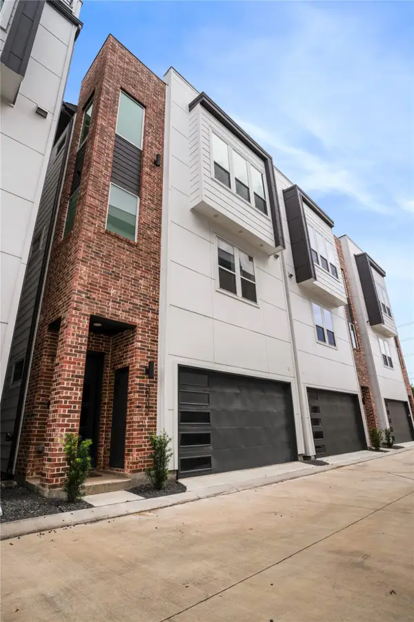 3032 Lamar St, Houston, TX 77003