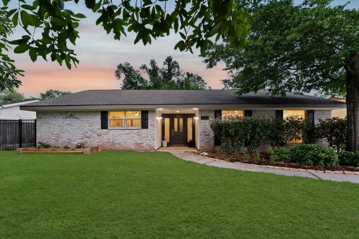 1918 Stebbins Drive, Houston, TX 77043 - #1
