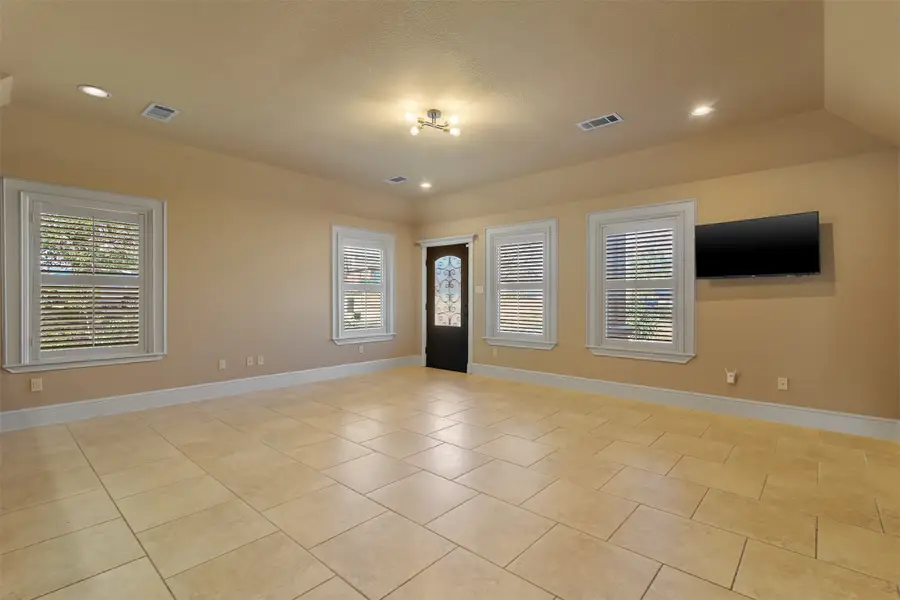 108 Harbour Town Drive, Conroe, TX 77356 - #2