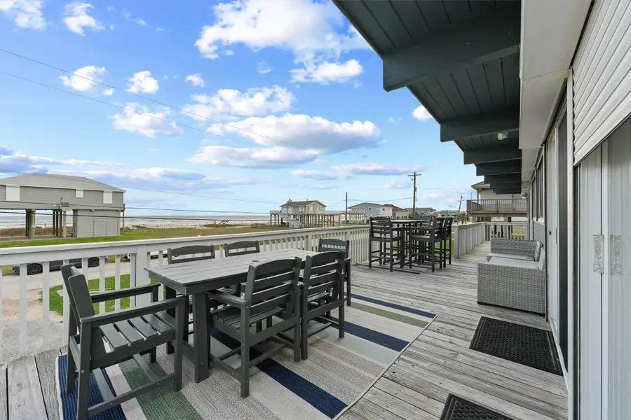 16526 Jamaica Beach Road, Jamaica Beach, TX 77554 - Image #2