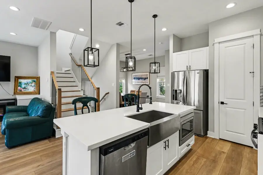 825 Woodcrest Drive, Houston, TX 77018 - #3