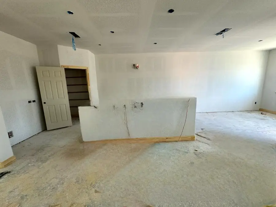 616 Juniper Heights Lane, Waller, TX 77484 - Image #2