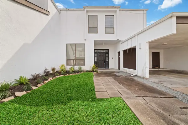 7655 S Braeswood Boulevard #5, Houston, TX 77071