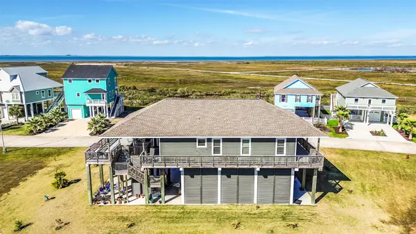 3730 Mendocino Drive, Galveston, TX 77554