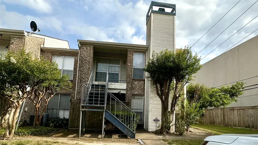 3900 Woodchase Drive #92, Houston, TX 77042 - #2