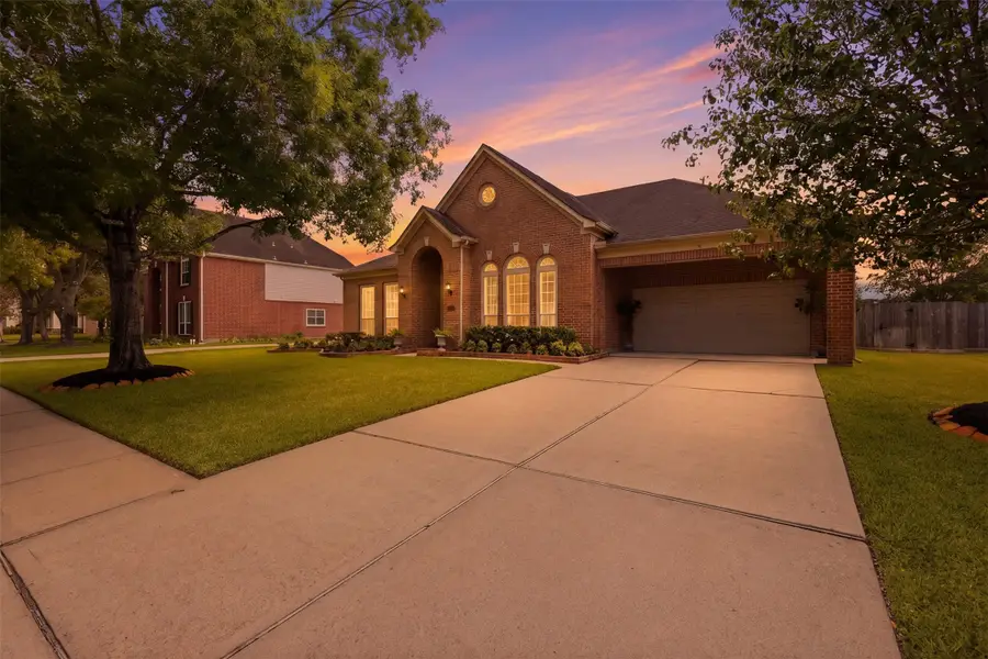 3103 Autumn Harvest Drive, Friendswood, TX 77546 - #2