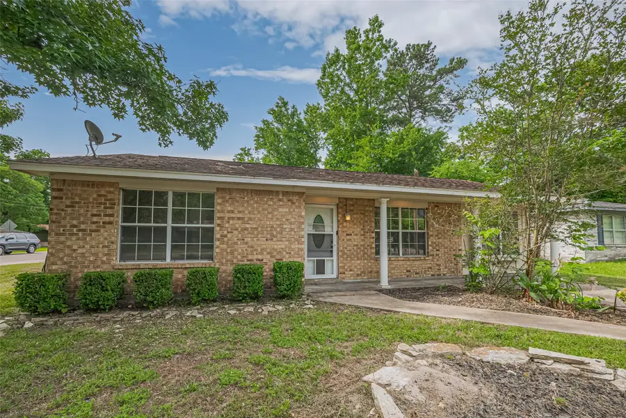 210 N Shirley Lane, Willis, TX 77378 - #3