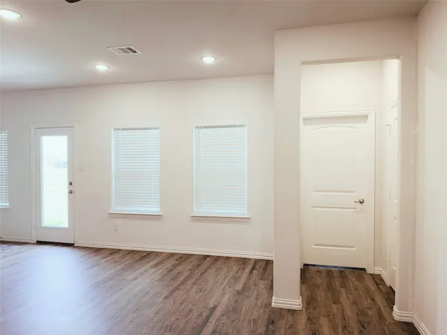 870 5102 Road, Cleveland, TX 77327 - #3