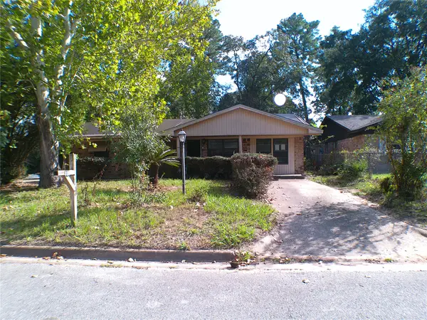 808 Dr Martin Luther King Jr Place N, Conroe, TX 77301