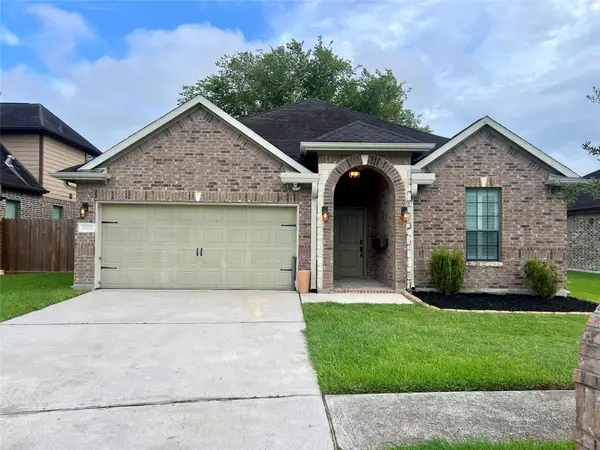 2212 Dove Haven Lane, League City, TX 77573