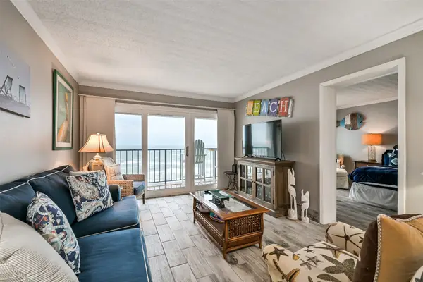 7310 Seawall Boulevard #902/903, Galveston, TX 77551