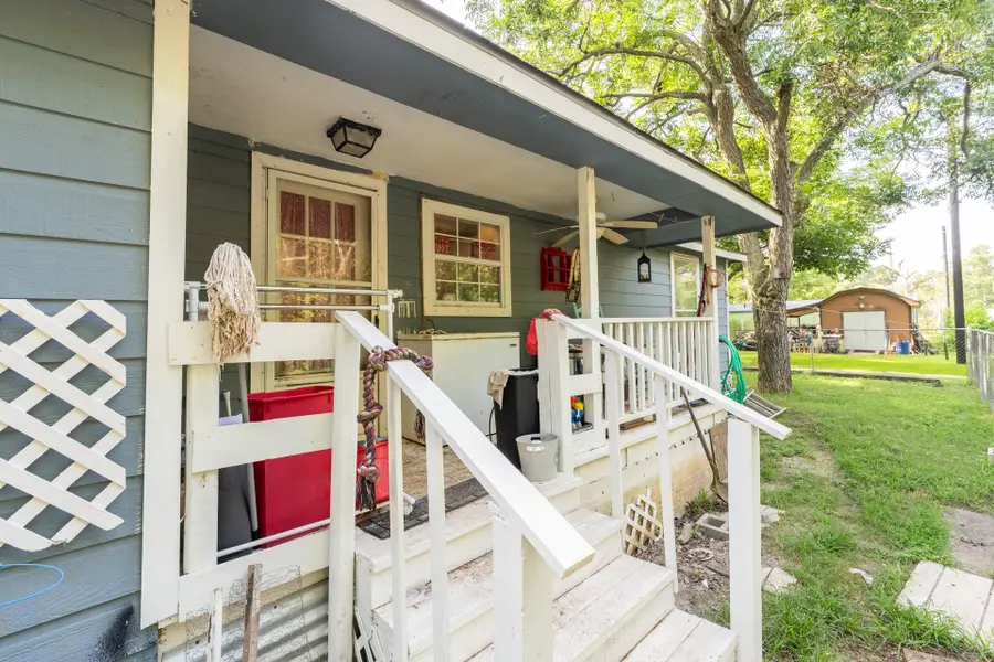 2200 5th Street, Bay City, TX 77414 - #3