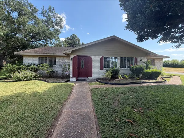 3704 Cork Drive, Houston, TX 77047