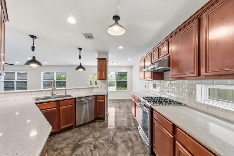 2609 Los Alamos Circle, Deer Park, TX 77536 - #2