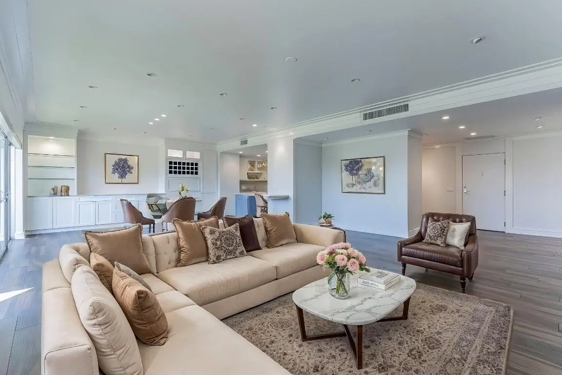 2929 Buffalo Speedway #A404, Houston, TX 77098 - #1