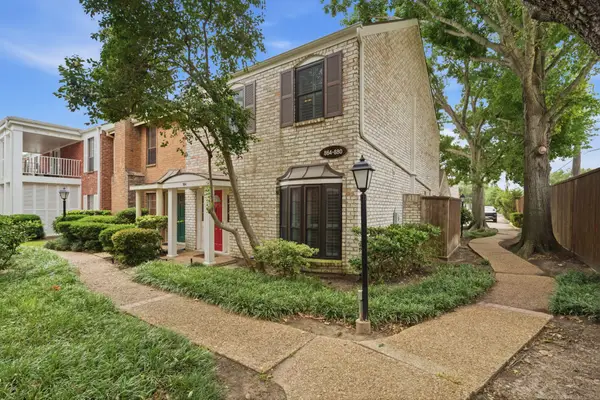 864 Augusta Drive, Houston, TX 77057