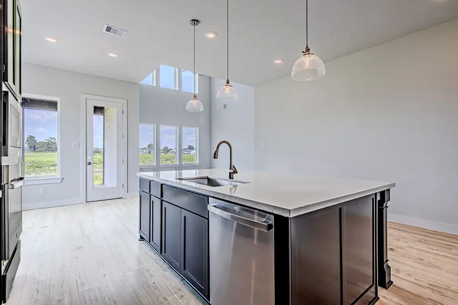 177 Peninsula Point Drive, Montgomery, TX 77356 - Image #3