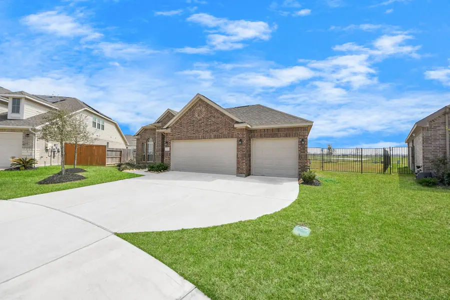 1654 Sequoia Run Drive, Rosharon, TX 77583 - Image #2