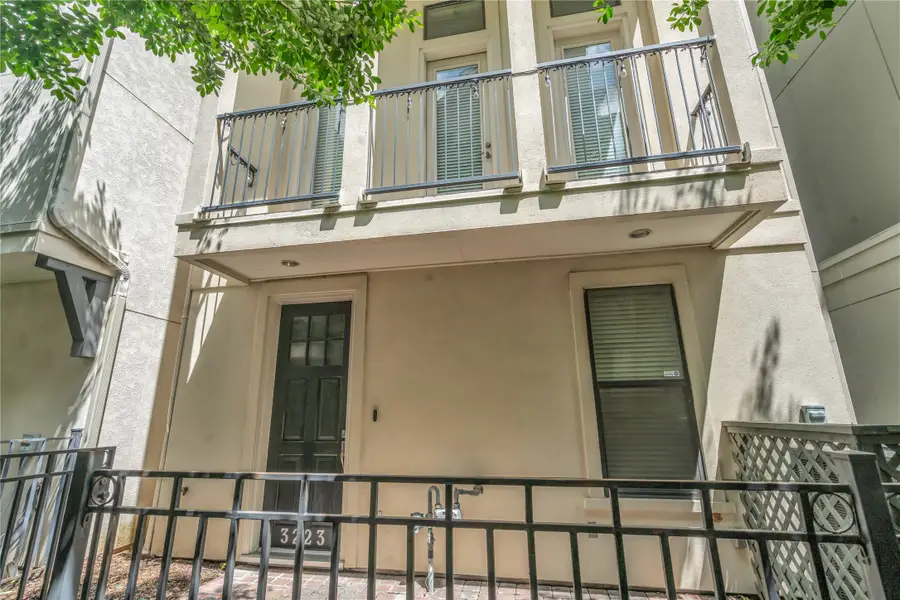 3223 Maxroy Street, Houston, TX 77008 - #2