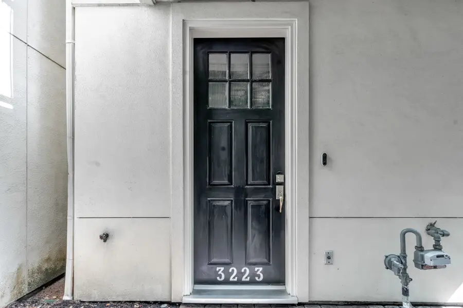 3223 Maxroy Street, Houston, TX 77008 - #3