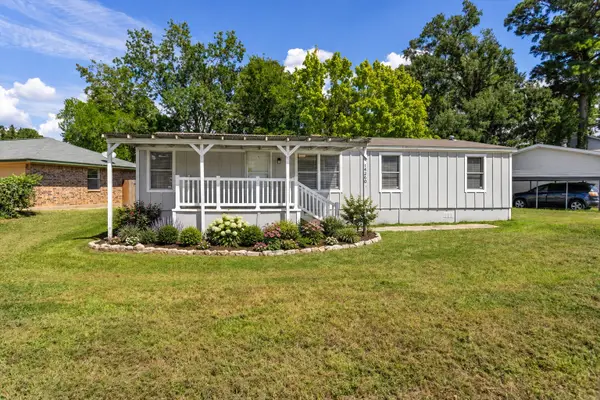 14260 Shadow Bay Drive, Willis, TX 77318