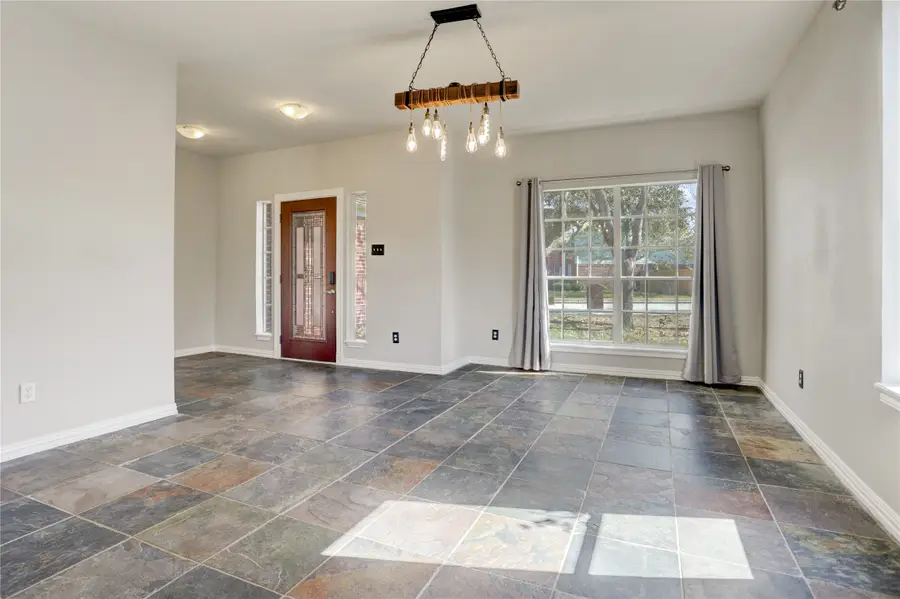 3302 S Bending Oaks Lane, Pearland, TX 77584 - #2