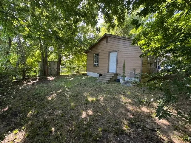 305 Liberty Street, Brenham, TX 77833 - #3