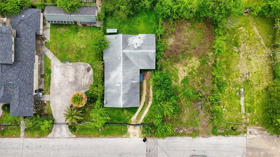 4909 Falls Street, Houston, TX 77026 - #2