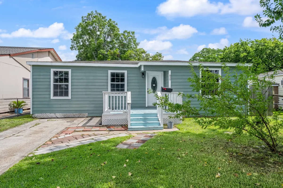 820 12th Avenue N, Texas City, TX 77590 - #1