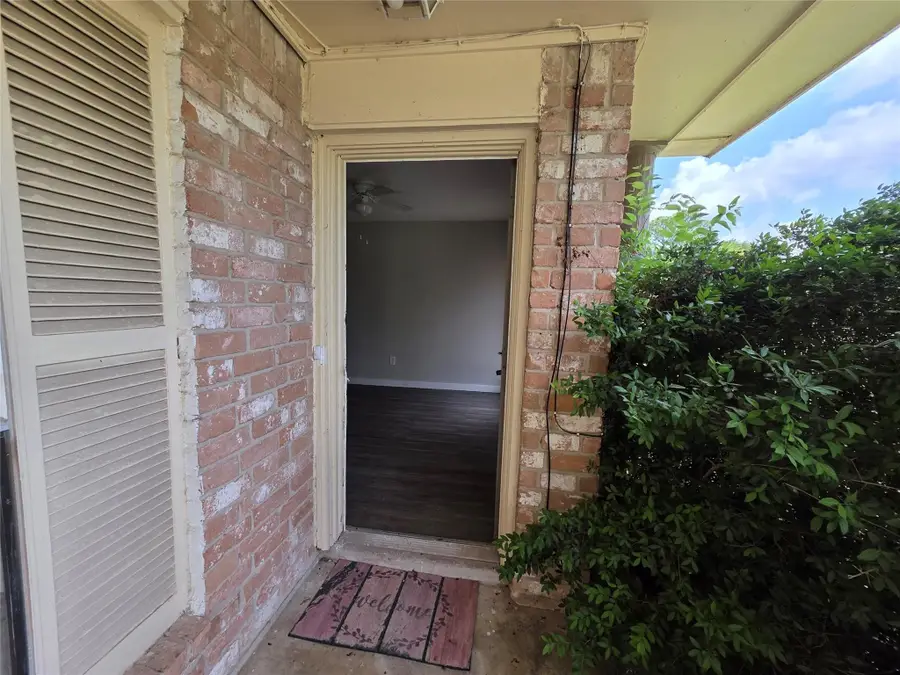 12738 Shannon Hills Drive, Houston, TX 77099 - #3