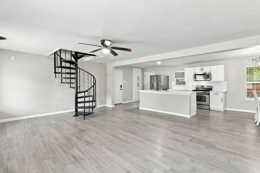 500 Ruth Street, Baytown, TX 77520 - #3