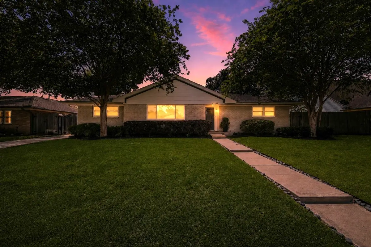 10211 Cliffwood Drive, Houston, TX 77035 - #1