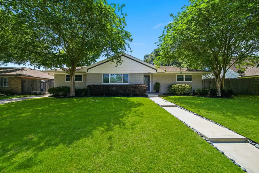 10211 Cliffwood Drive, Houston, TX 77035 - #2
