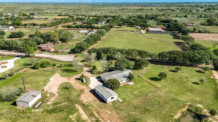 6910 S Mallard Drive, Fulshear, TX 77441 - #3