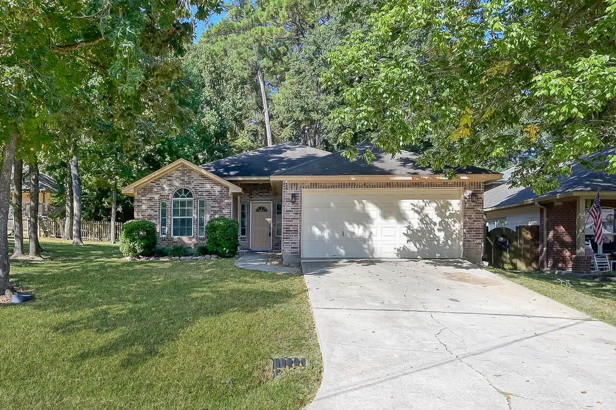 121 Clear Water Street W, Montgomery, TX 77356 - Image #1