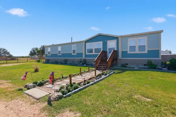 12128 County Road 1, Hallettsville, TX 77964