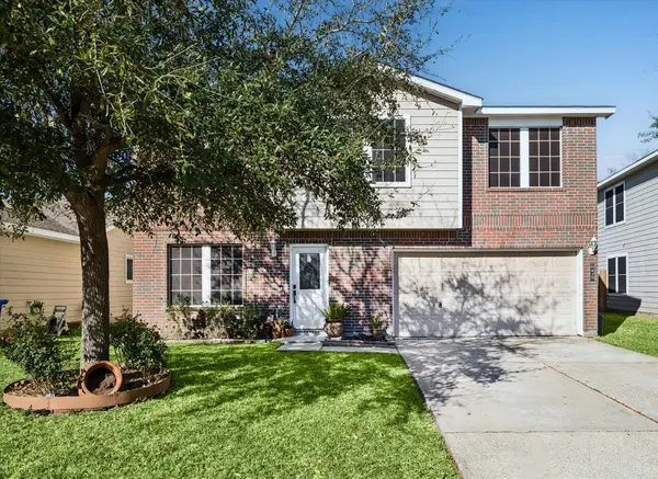 8435 Broadleaf Avenue, Baytown, TX 77521