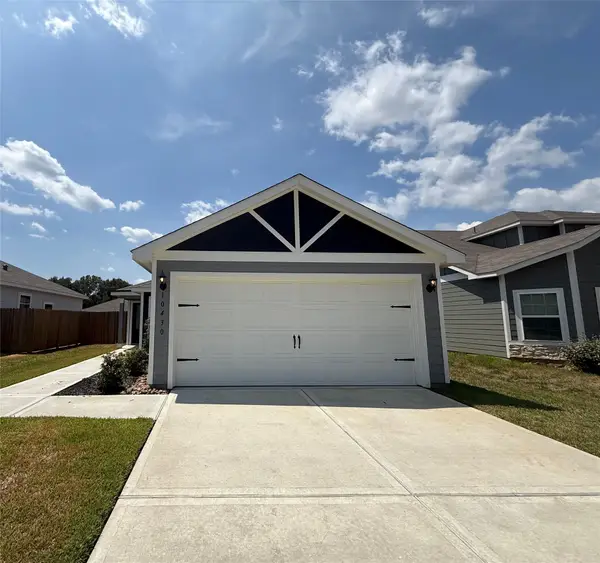 10430 Red Cardinal Drive Drive, Cleveland, TX 77328