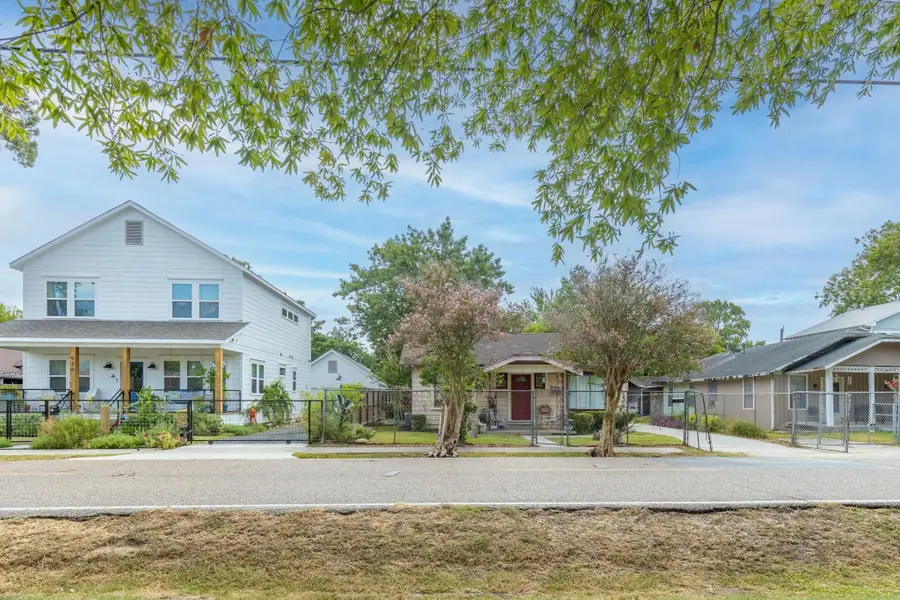 908 Northwood Street, Houston, TX 77009 - #3