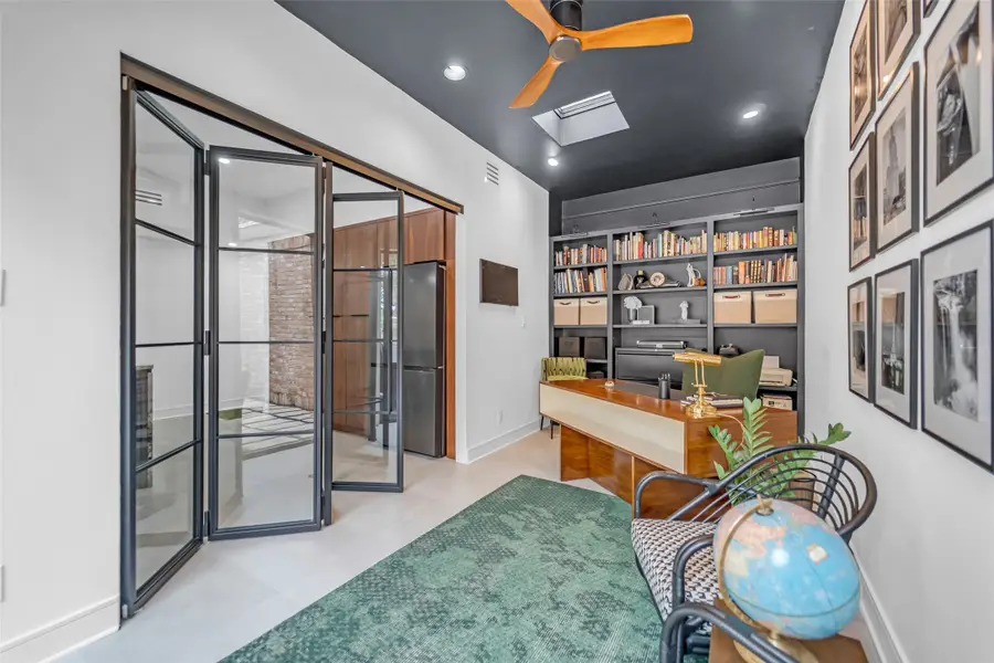 33 Charleston Street N, Sugar Land, TX 77478 - #2