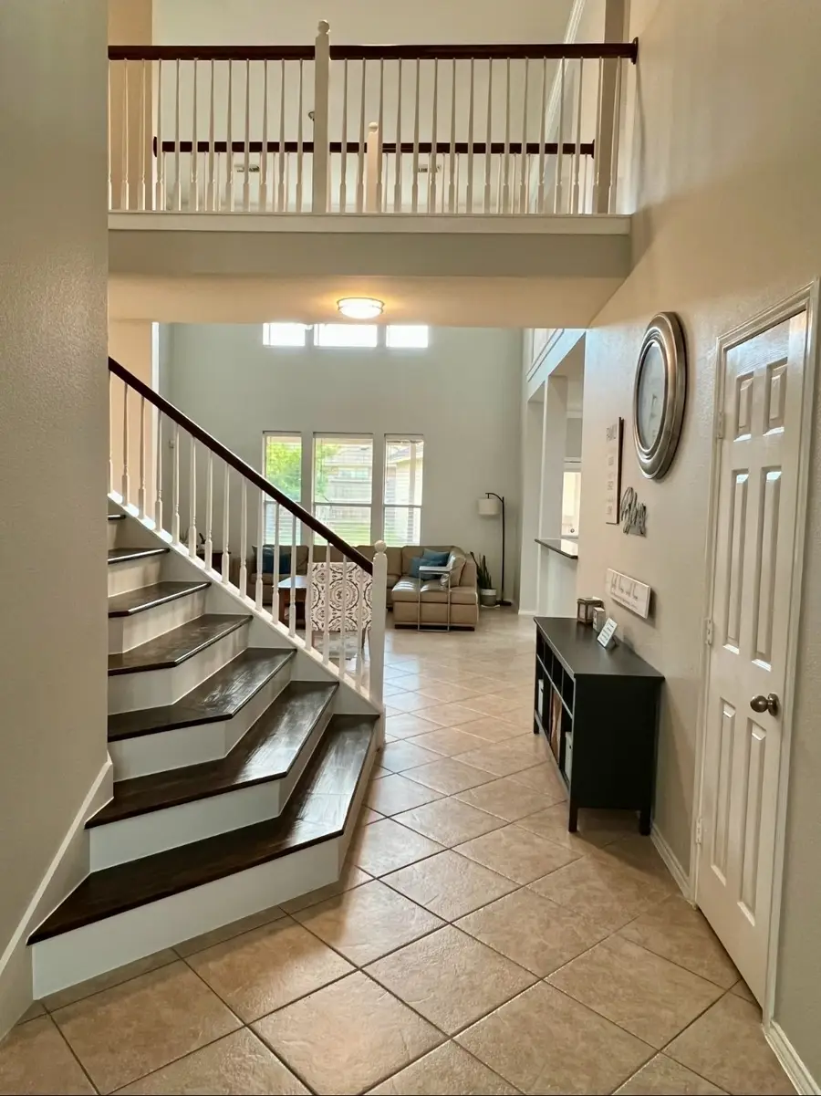 2304 Delta Bridge Drive, Pearland, TX 77584 - Image #3