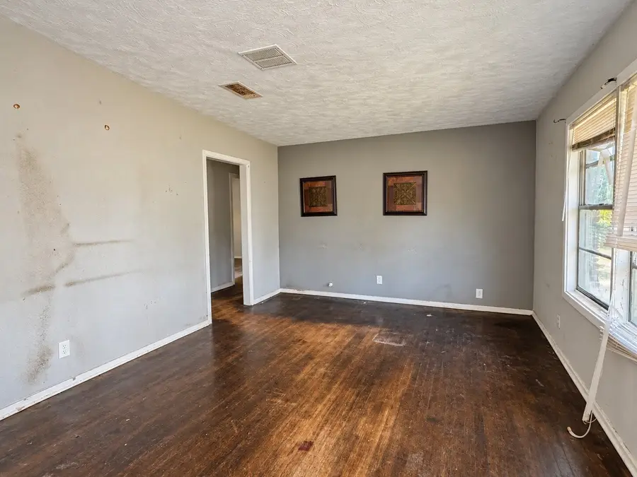 208 S Sparrow Way, Texas City, TX 77591 - #3